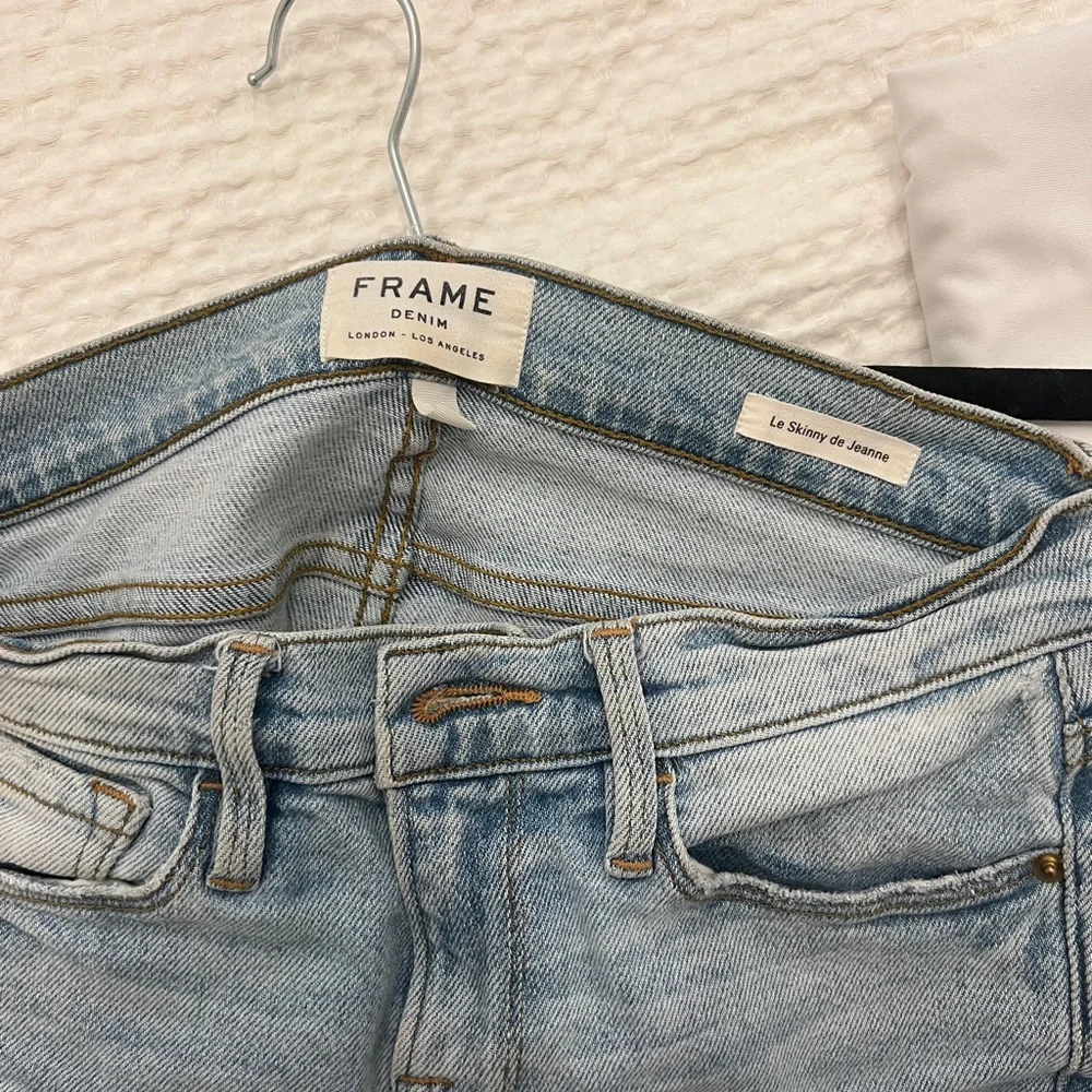 FRAME WOMENS LE SKINNY LE JEANNE JEANS LIGHT BLUE LOW RISE SIZE 25 - Picture 5 of 6